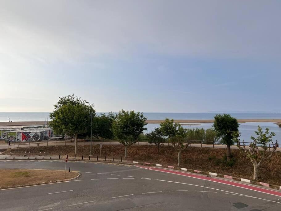 3Apartamento De Tres Habitaciones Empuriabrava Esterno foto