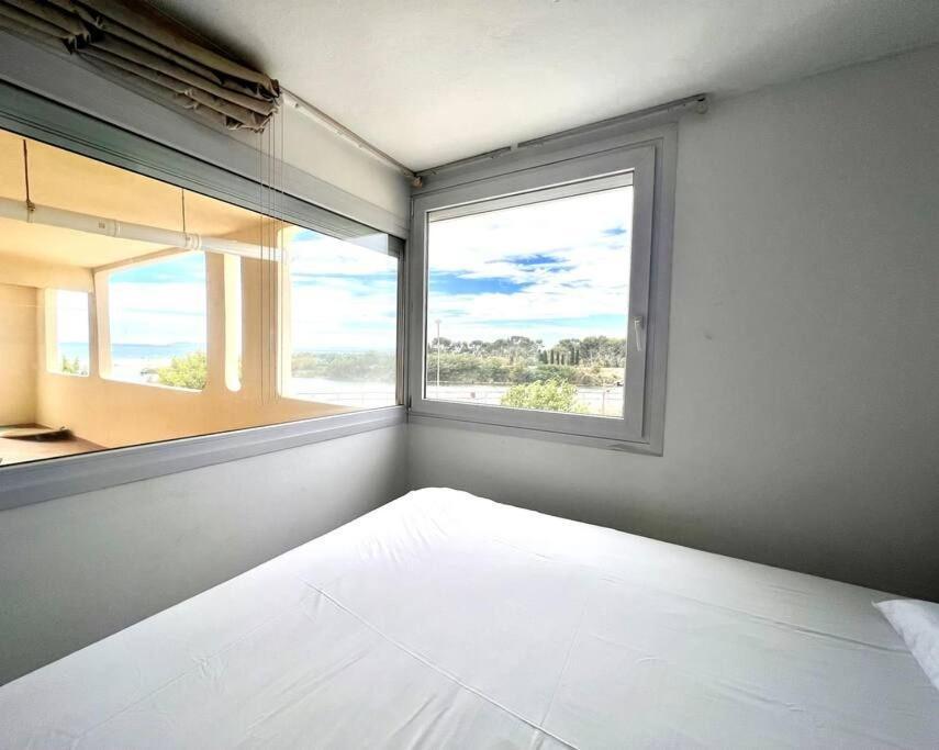 3Apartamento De Tres Habitaciones Empuriabrava Esterno foto