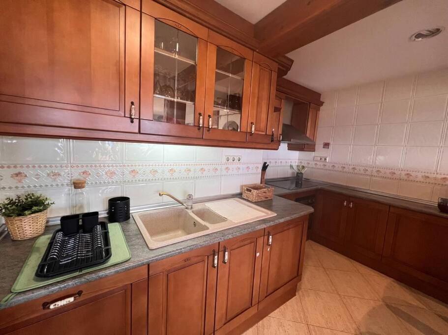 3Apartamento De Tres Habitaciones Empuriabrava Esterno foto