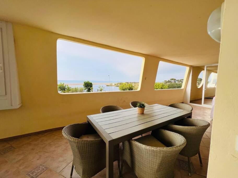 3Apartamento De Tres Habitaciones Empuriabrava Esterno foto