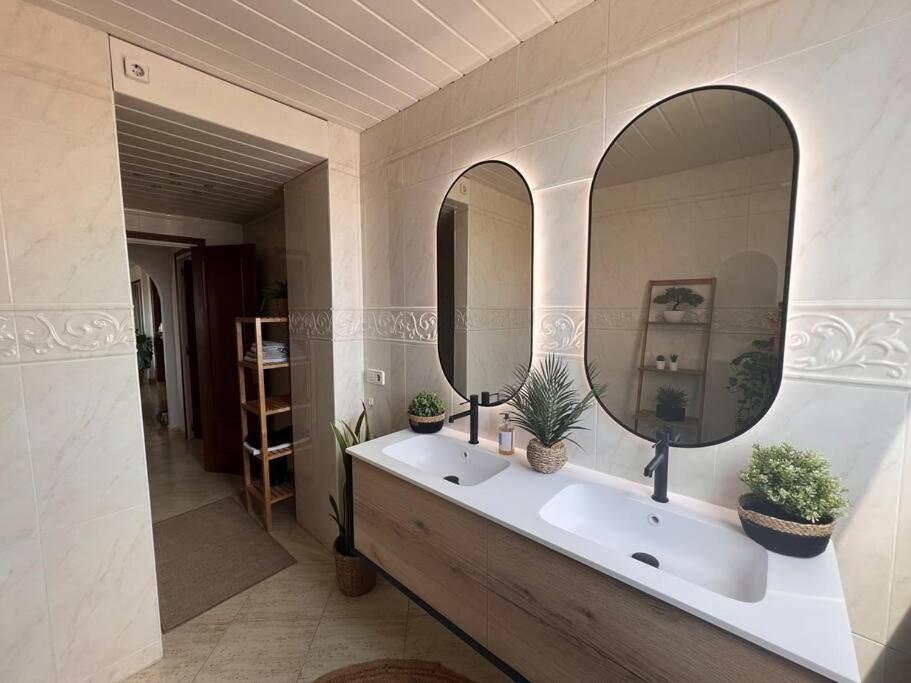3Apartamento De Tres Habitaciones Empuriabrava Esterno foto